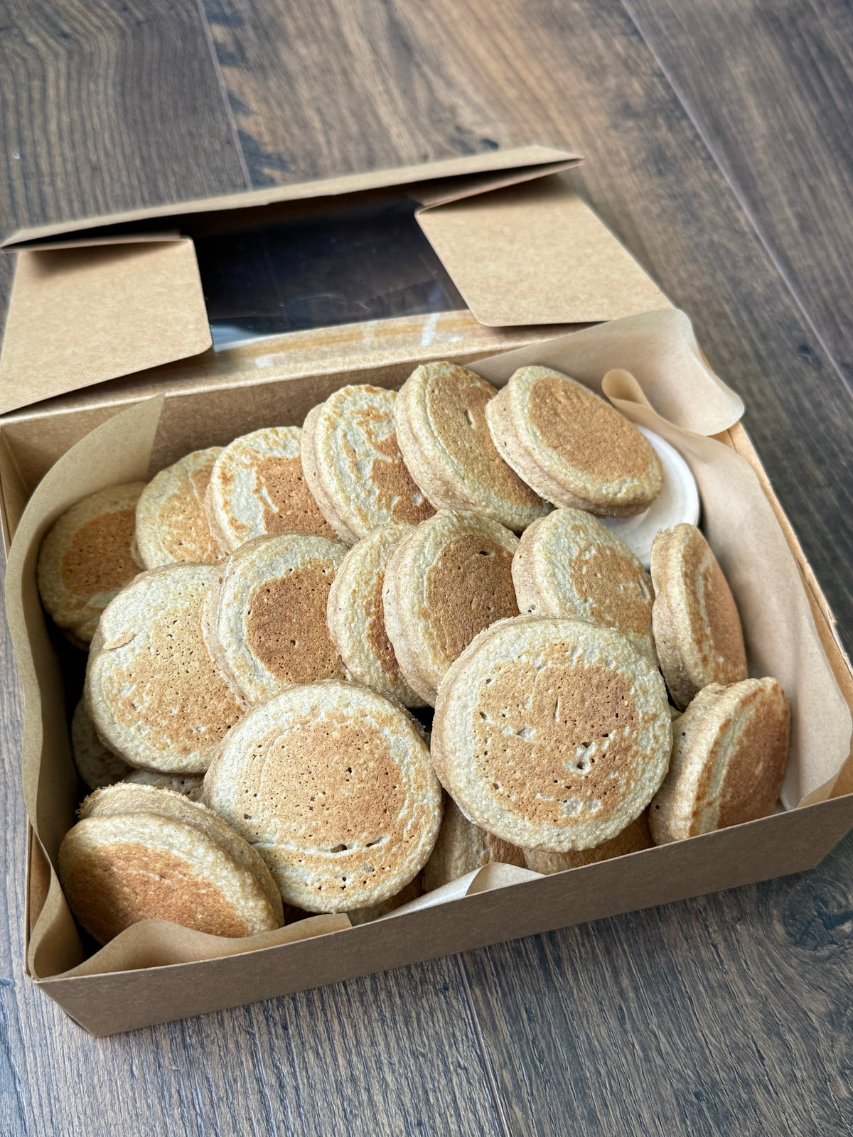 Fluffy Mini Banana Oat Pancakes